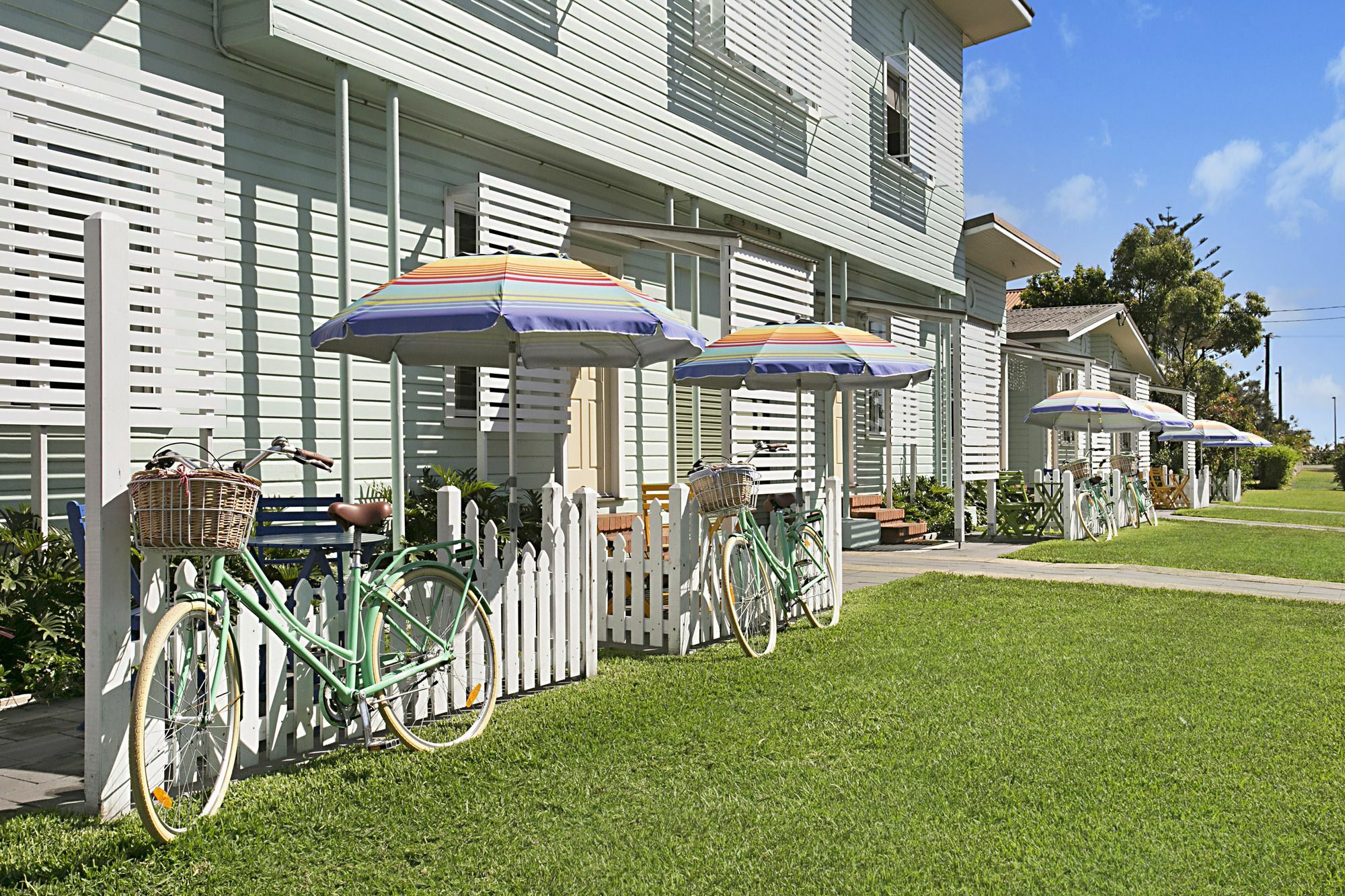 La Costa Beachside Motel Gold Coast Exterior photo